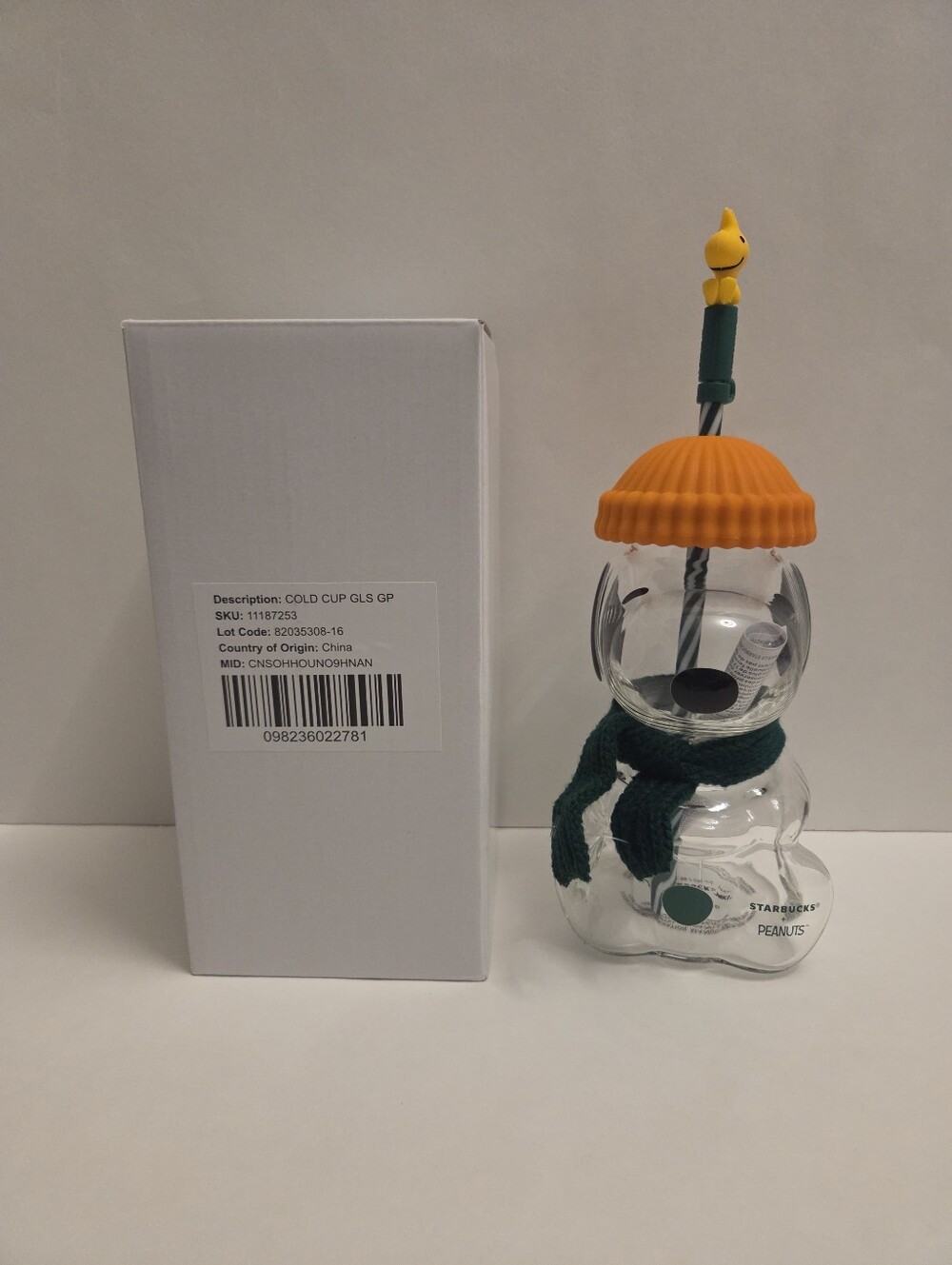 Starbucks x Snoopy new in box